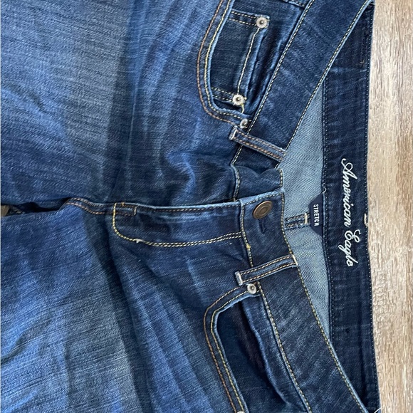 American Eagle Outfitters Dark Blue Rolled Cuff Denim Shorts Bermuda Sz 14 Mid - Picture 3 of 8